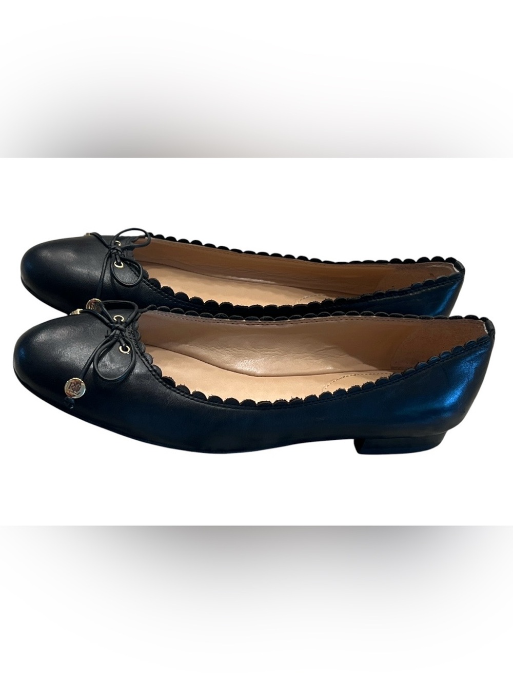 Lauren Ralph Lauren Black Leather Scalloped Ballet Flats Bow Gold Charm 7B